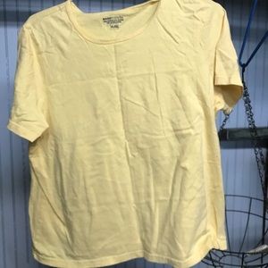 Butter yellow T-shirt